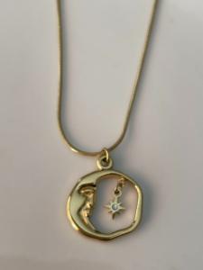 collier lune doré